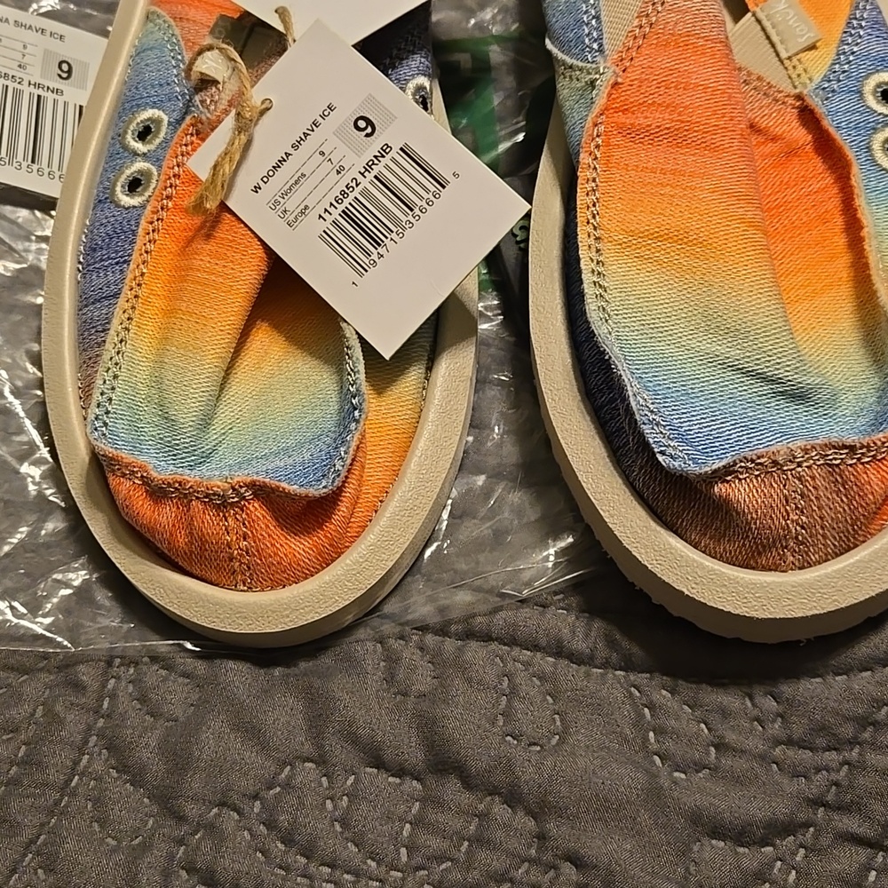 Sanuk Womens Colorful Slip-Ons Size 9 W DONA SHAVE ICE Hawaiian Rainbow - Picture 4 of 6